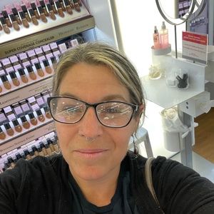 Meet your Posher, Brandy